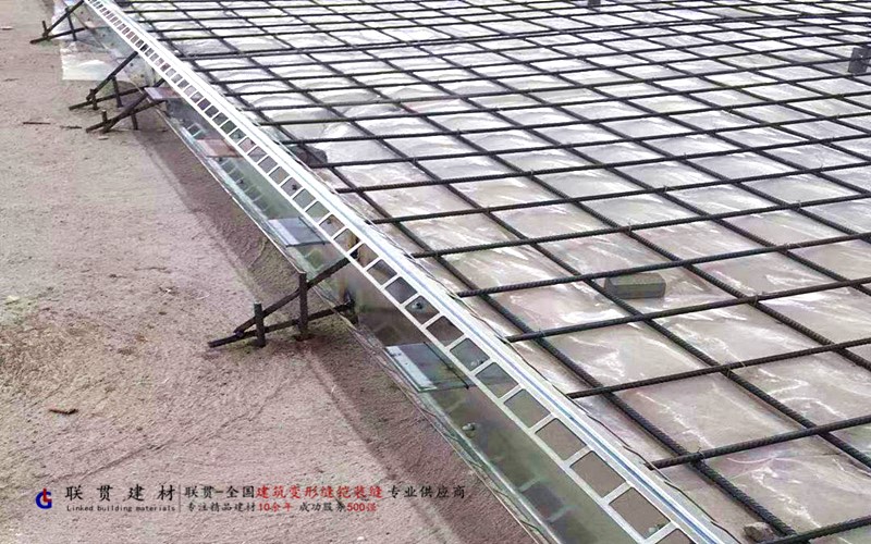 南通市LG160-3000镀锌钢板铠装缝案例